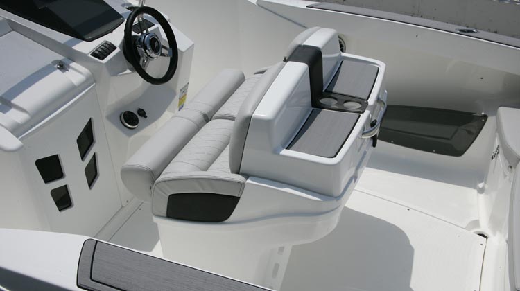 Choice of Swivel seats or LP Weekender helm with associated options
